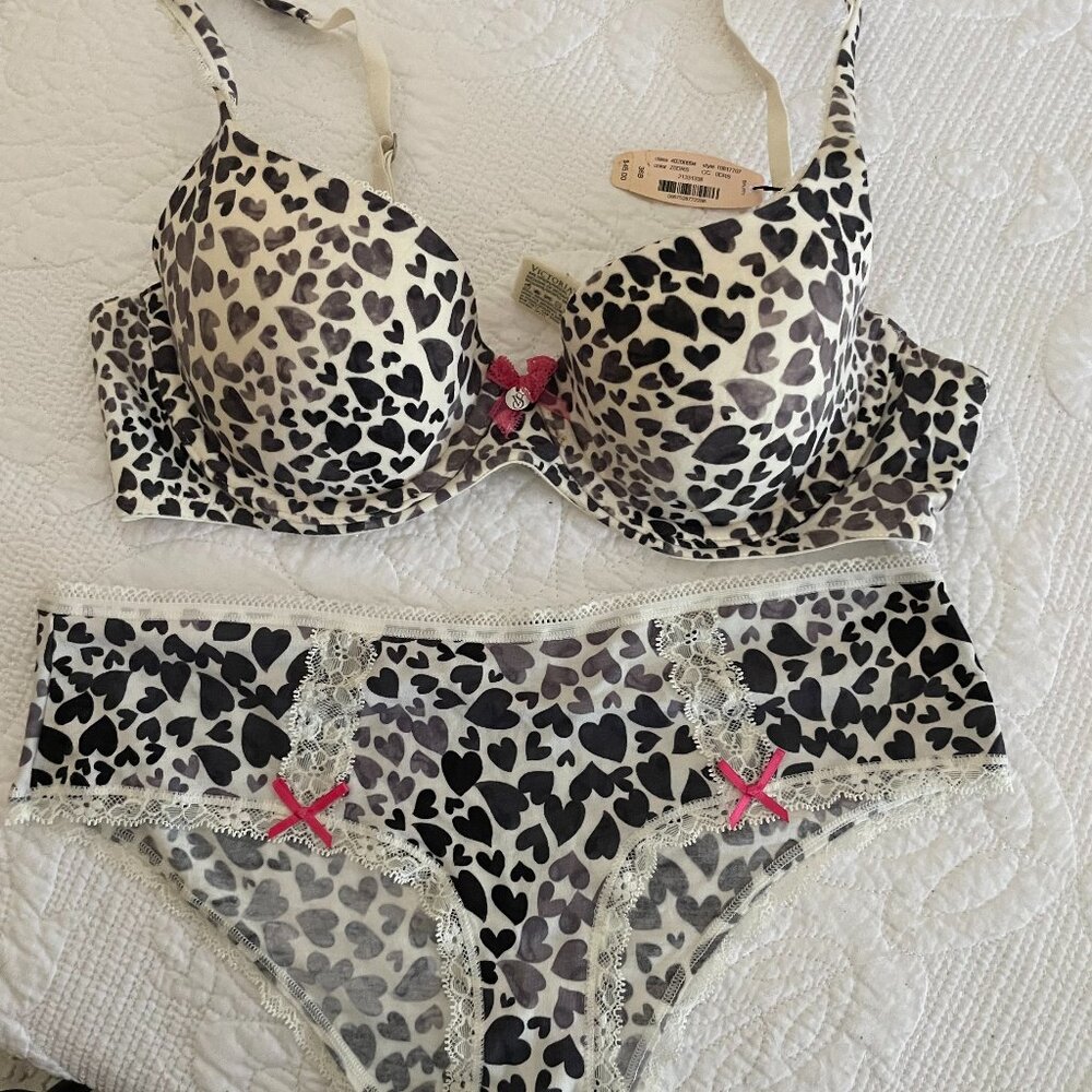 Victoria's Secret Bra and Pantie set